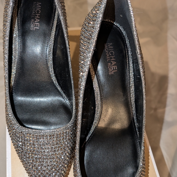 Michael KORS Elegant Silver Stiletto Heels Only Worn Once